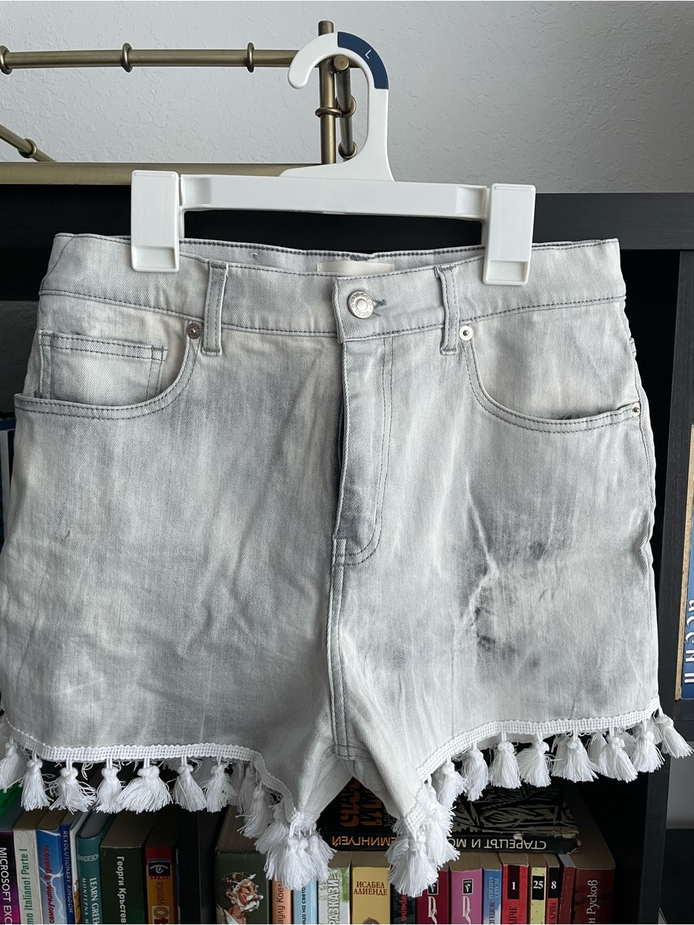 Made in Italy “Vicolo” White Tassel Hem Women’s Denim Shorts